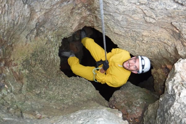 Caving in Parque Natural da Arrábida