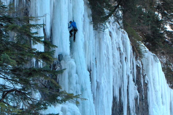 Escalade sur glace à Briançon