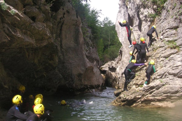 Rafting and canyoning in on the Noguera Ribagorzana river near Aigüestortes National Park