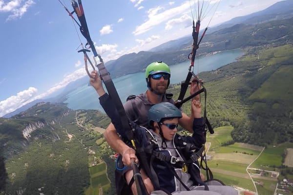 Paragliding in Lake Bourget, Aix les Bains