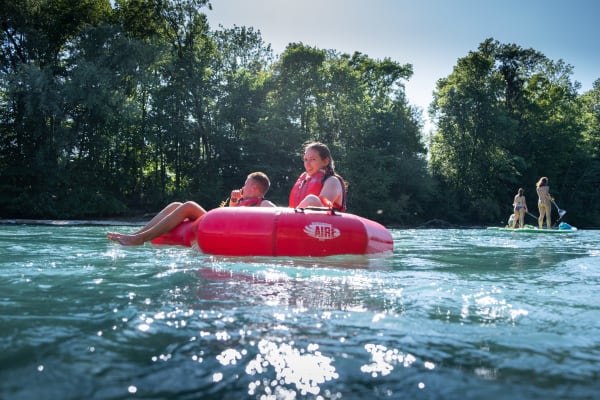 Self-Guided Tubing Trip on the Aare river from Uttigen near Thun
