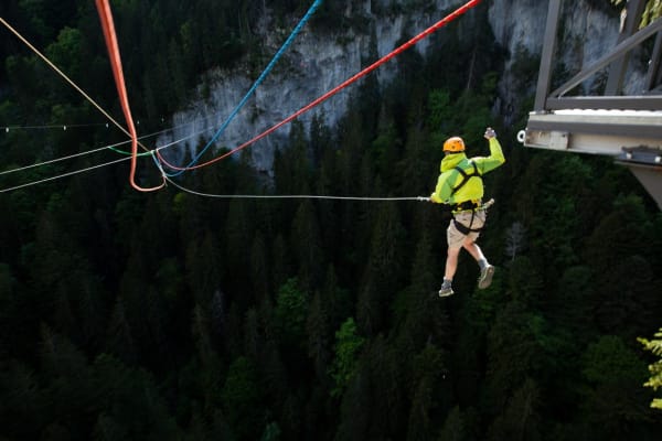 Bungee Jumping in Montreux