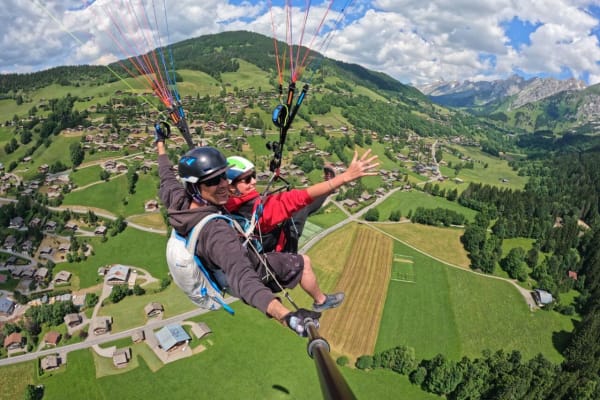 Tandem Paragliding Flight over La Clusaz
