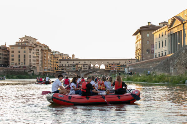 Rafting panoramique sur l'Arno, au cœur de Florence