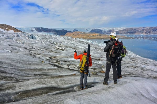 Excursión a pie por el casquete polar y el Senderismo glaciar desde Tasiilaq, cerca de Kulusuk