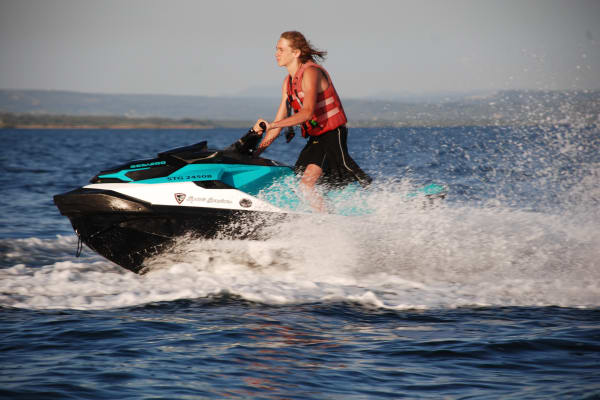 Jet Skiing in Istres