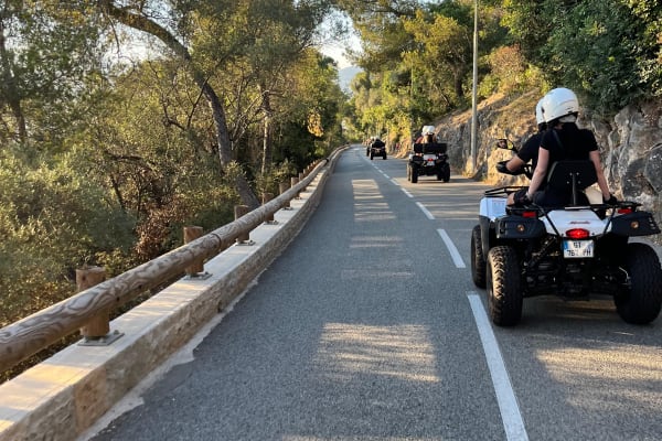 Quad bike tour around the centre of Nice