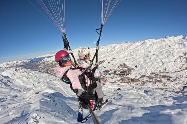 Paragliding in Les Menuires, Les Trois Vallées