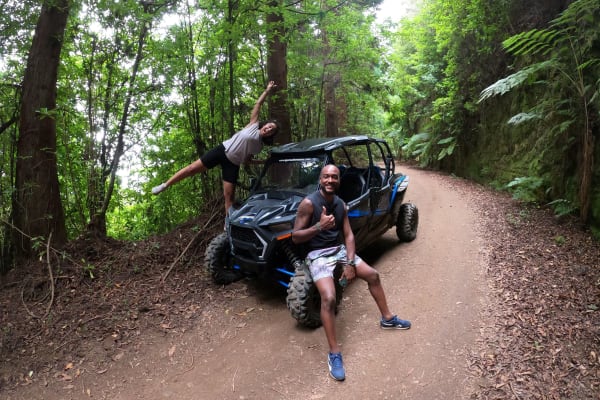Excursion privée en buggy dans les montagnes de Madère et la forêt Laurissilva au départ de Funchal