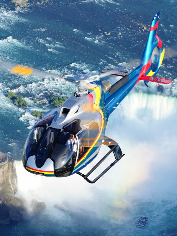 Hubschrauberflug in Kanada