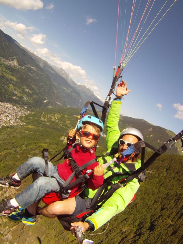 Paragliding in France