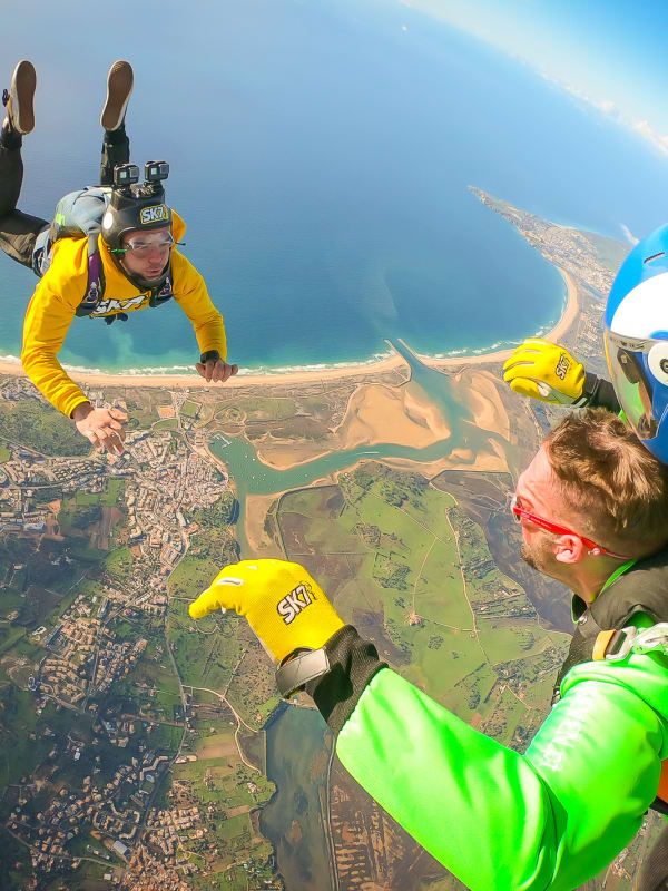 Skydiving in Portugal