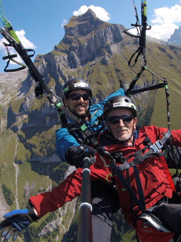 Parapente en Suiza