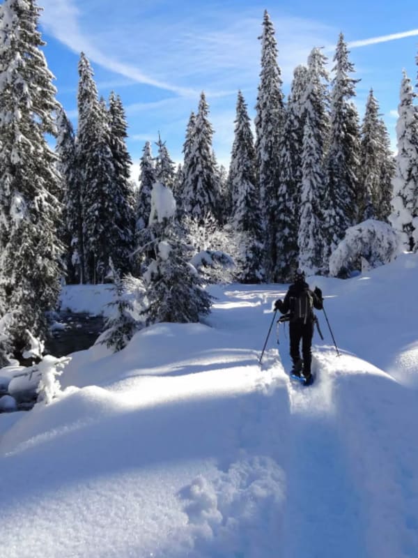 Snowshoeing in Italy