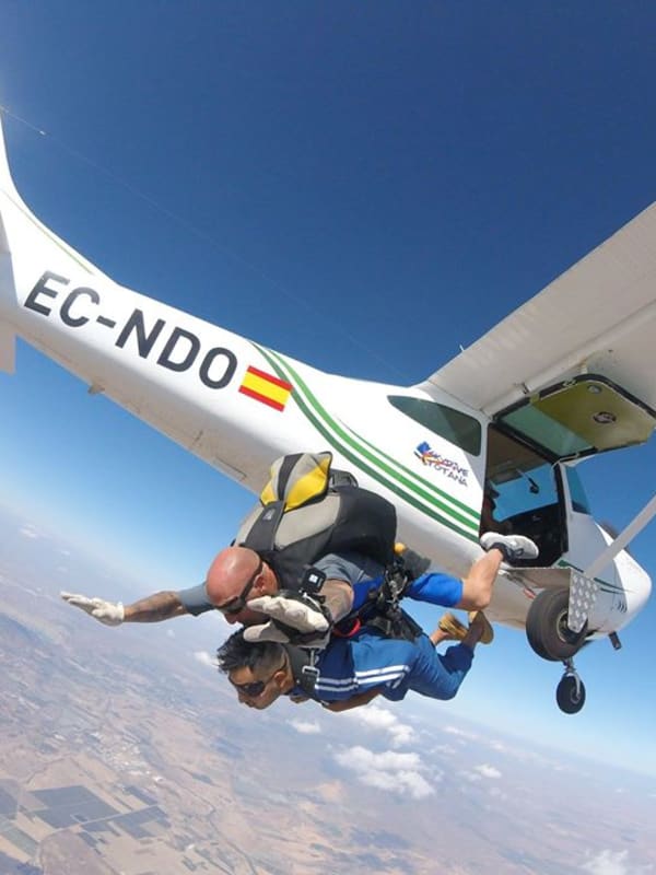 Paracaidismo en España