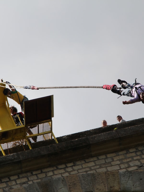 Bungee Jumping in Frankreich