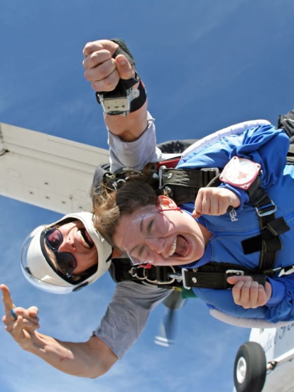Skydiving in Spain