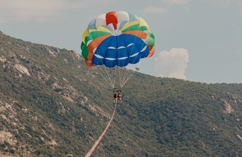 Parasailing im Golf von Ajaccio ab Porticcio