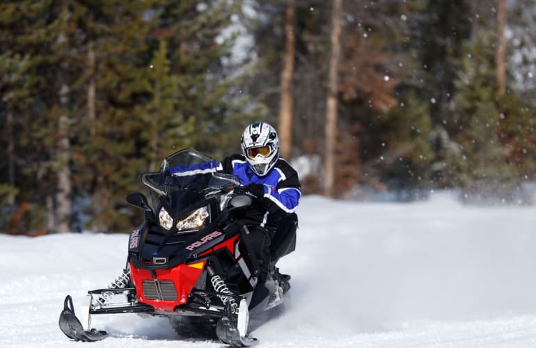 Snowmobile excursions in Auron near Nice