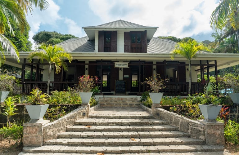 Guided Tour to the South of Mahé from Victoria, Seychelles
