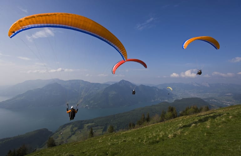Corso di prova di parapendio nel Nidwalden, vicino a Lucerna (1 a 3 giorni)