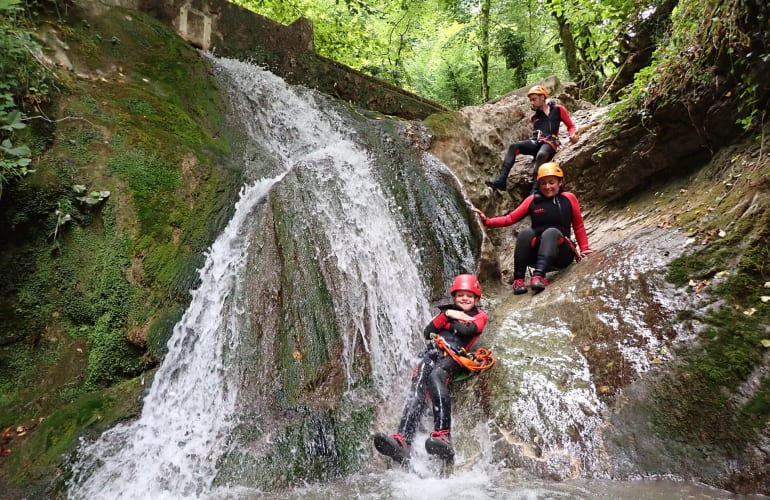 Canyoning au canyon du Versoud, près de Grenoble