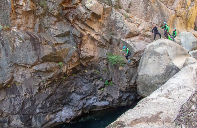 Canyon sportif de la Vacca à Bavella, Corse