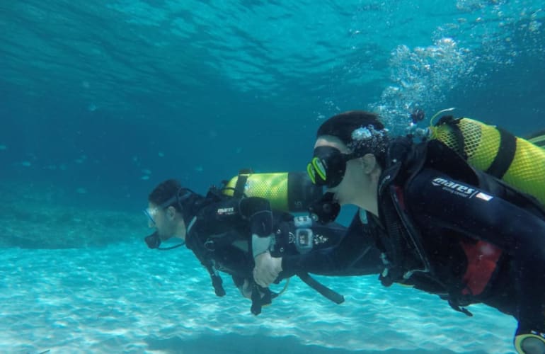 Baptême de plongée sous-marine depuis Cala en Blanes, Minorque