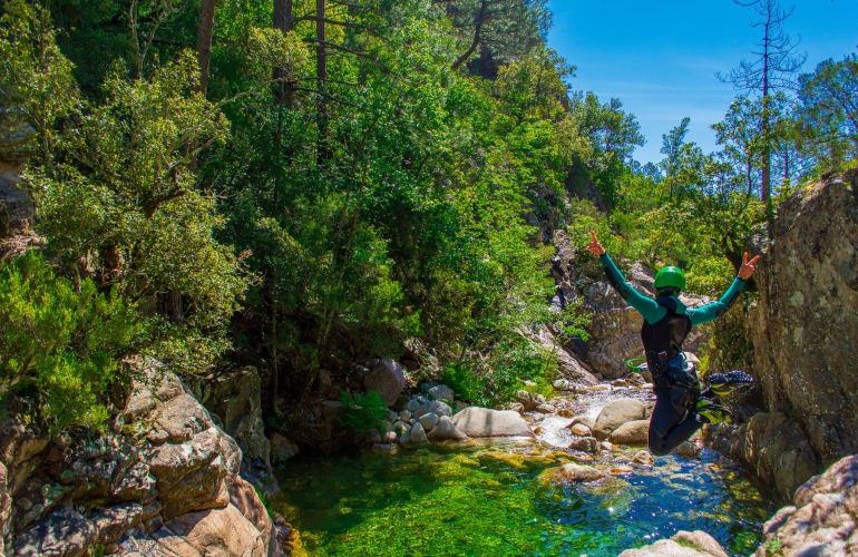 Initiation Canyon of Pulischellu in Bavella, Corsica