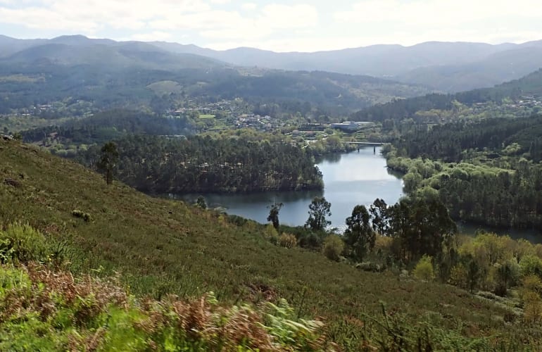 E-bike excursion in Peneda Gerês National Park, near Braga