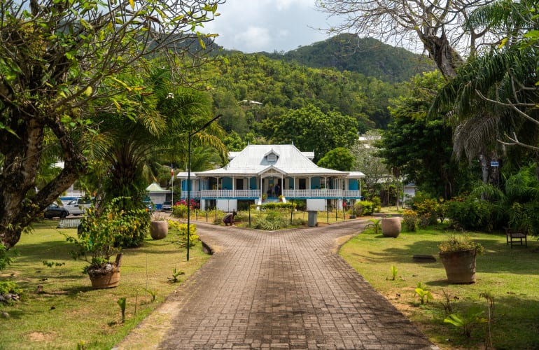Guided Tour to the South of Mahé from Victoria, Seychelles