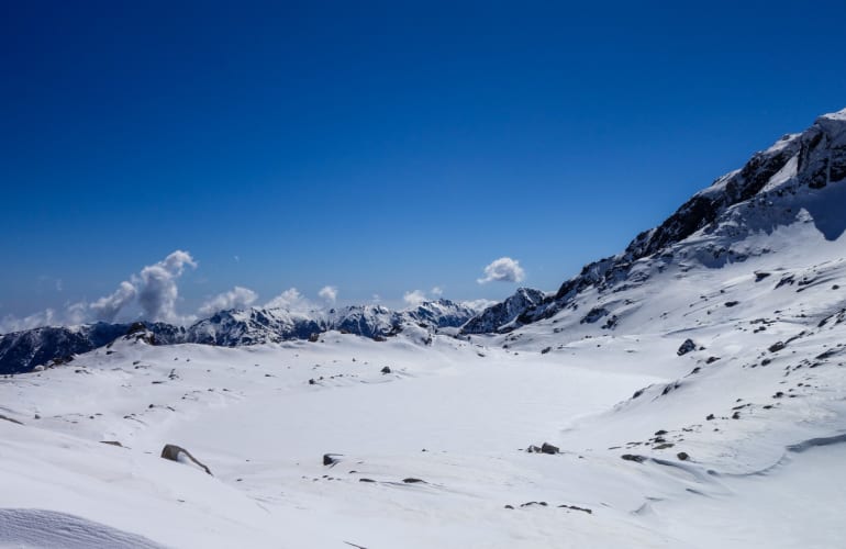 Randonnée Guidée en Raquettes dans la Vallée du Niolo, Haute-Corse