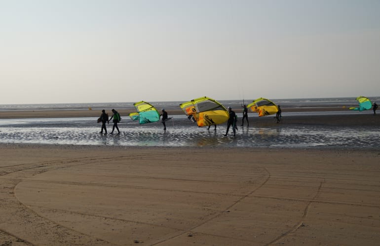 Clases de kitesurf en Cabourg