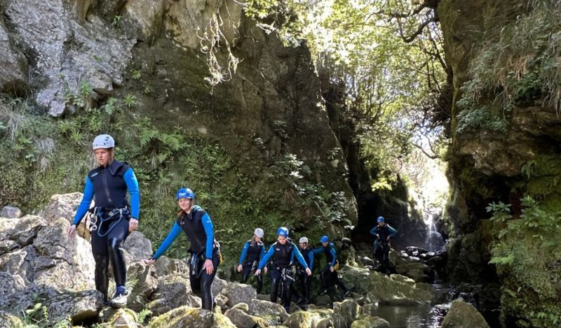 Canyoning à Madère : Canyon vert dans la vallée cachée