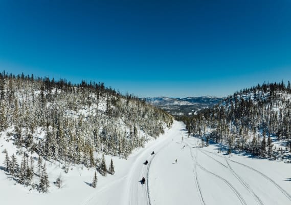 Snowmobiling in the Saguenay from L'Anse-Saint-Jean