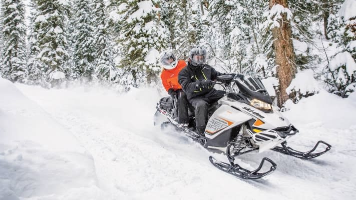 Snowmobiling in Rovaniemi