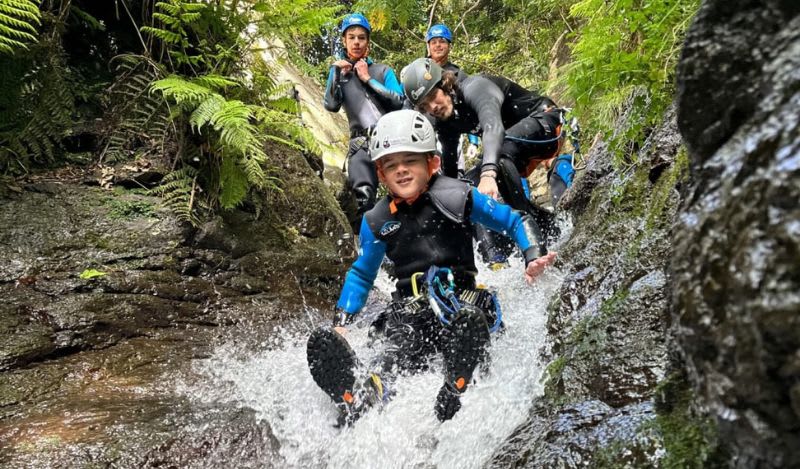 Canyoning à Madère : Canyon vert dans la vallée cachée