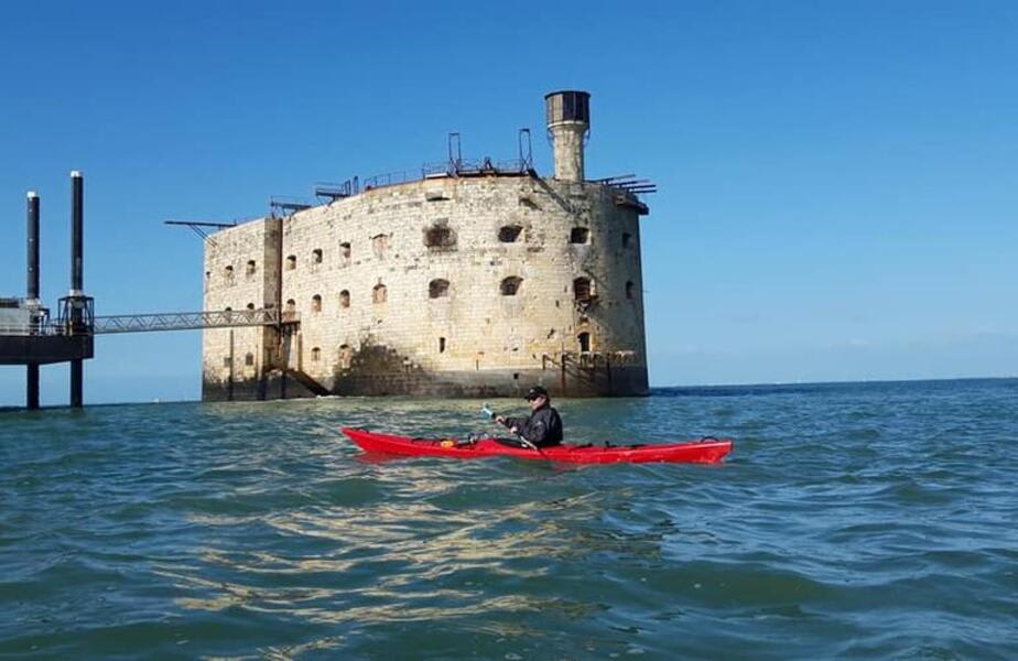 Paseo en kayak por Fort Boyard