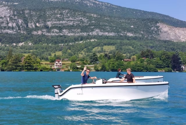 Paseo en barco por el lago de Annecy