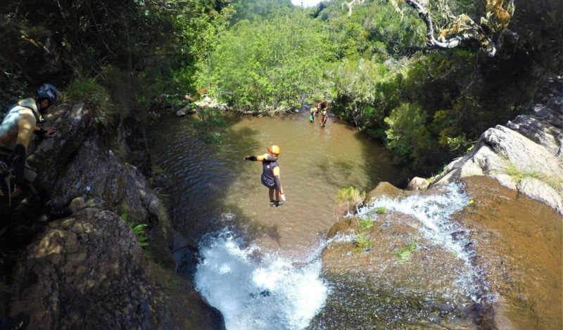 Canyoning à Madère : Canyon vert dans la vallée cachée