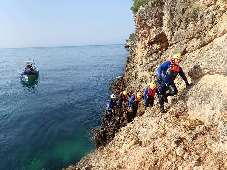 Coasteering in Serra da Arabida