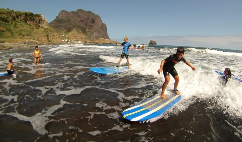 Surfunterricht in Porto da Cruz, Madeira