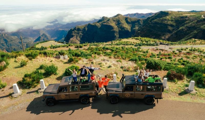 Arieiro Peak and Cristo Rei 4x4 tour in Madeira, from Funchal