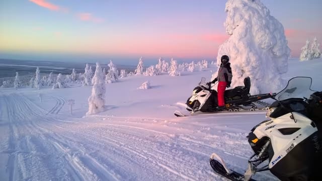 Snowmobiling in Rovaniemi