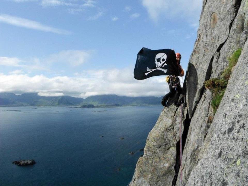 Vía Ferrata El Sendero de los Contrabandistas en el Lago de Garda