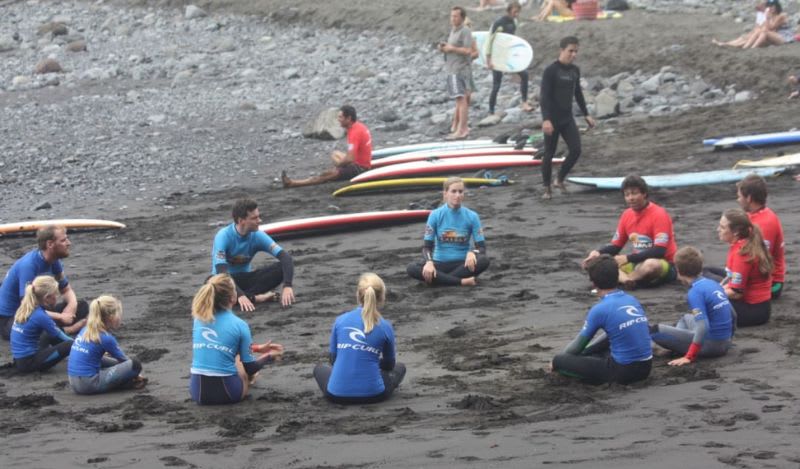 Surfcamp in Porto da Cruz bei Santana, Madeira