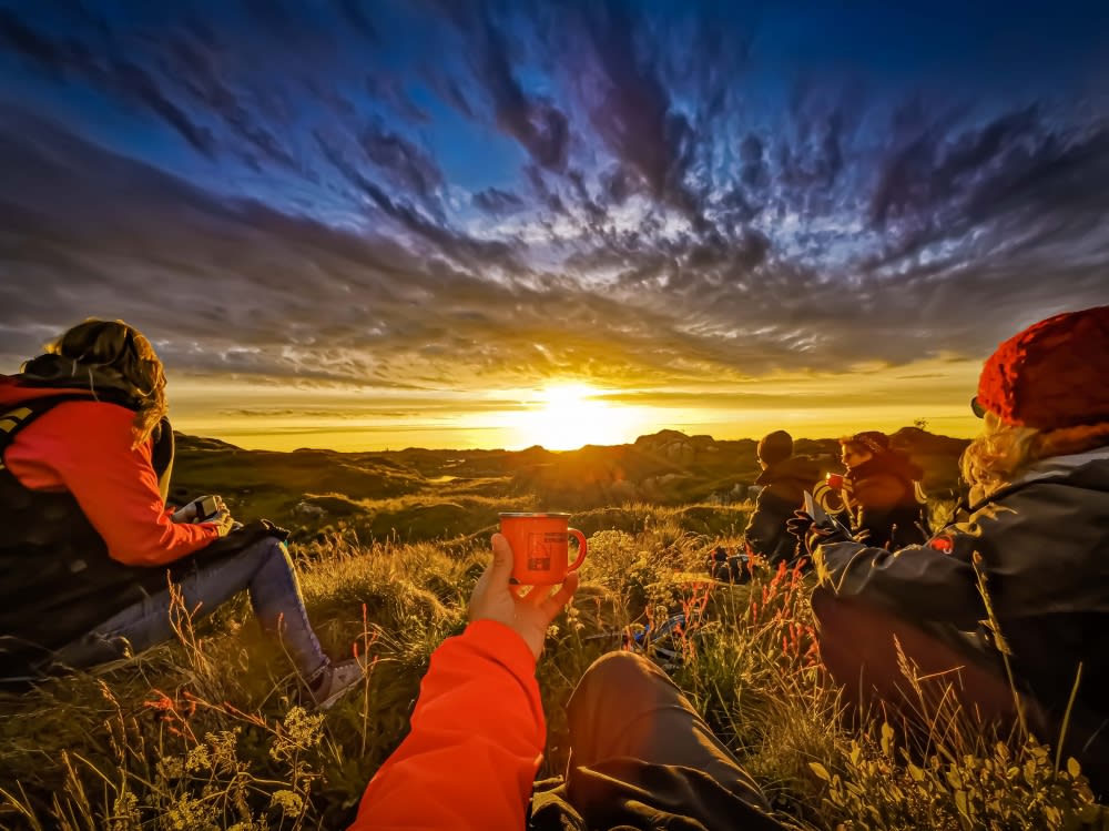 Summer Midnight Sun Kayaking Excursion in Lofoten Eggum