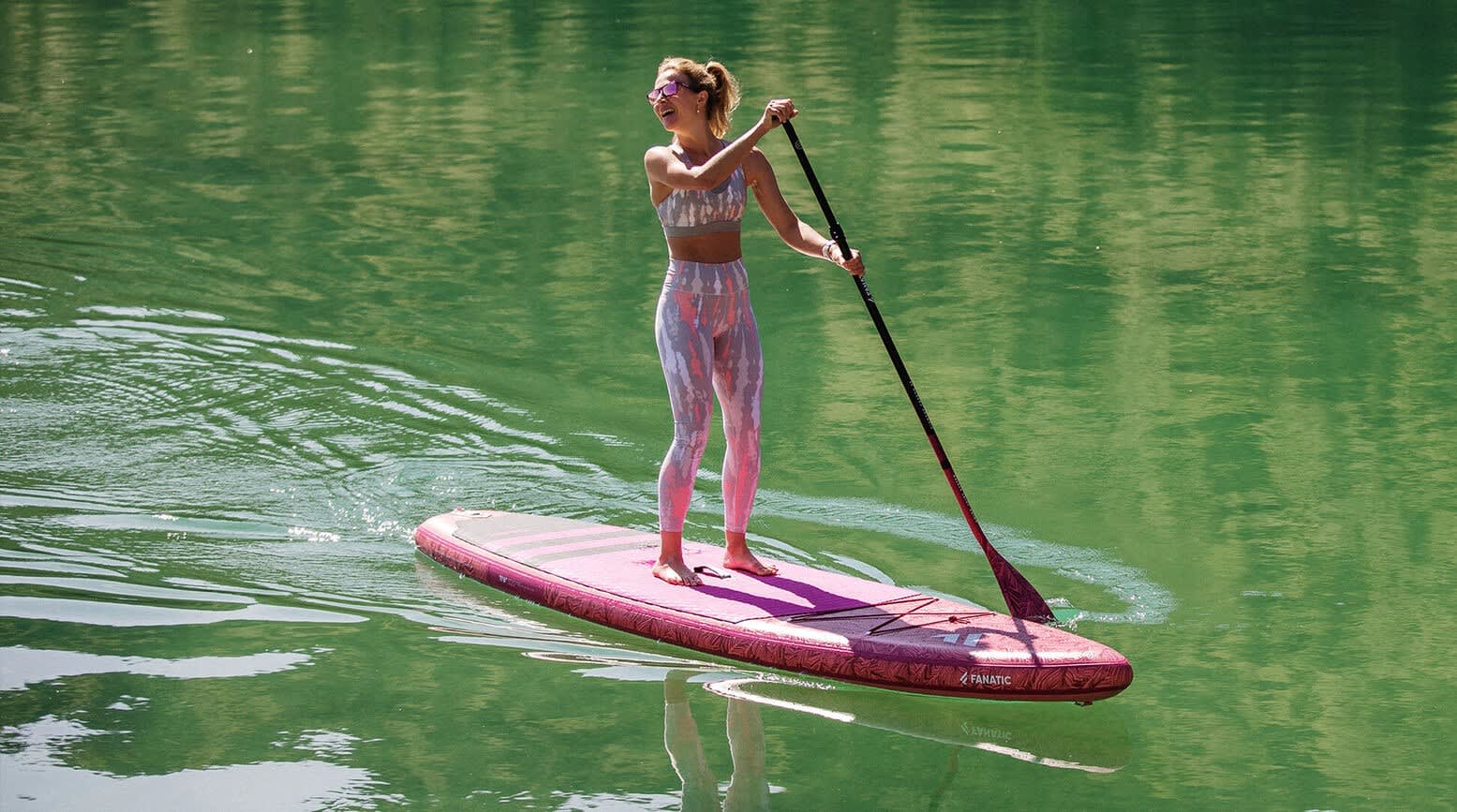 Stand up paddle rental on Lake Annecy from VeyrierduLac Manawa