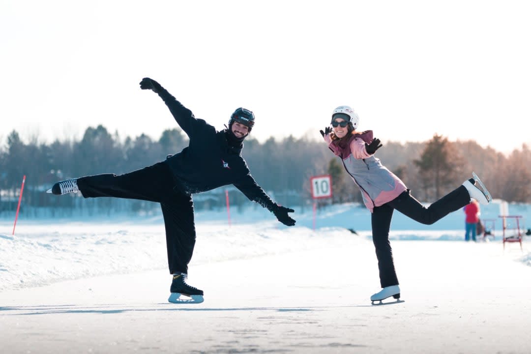 Guided Ice Skating Excursion at Lake Inari from Saariselkä