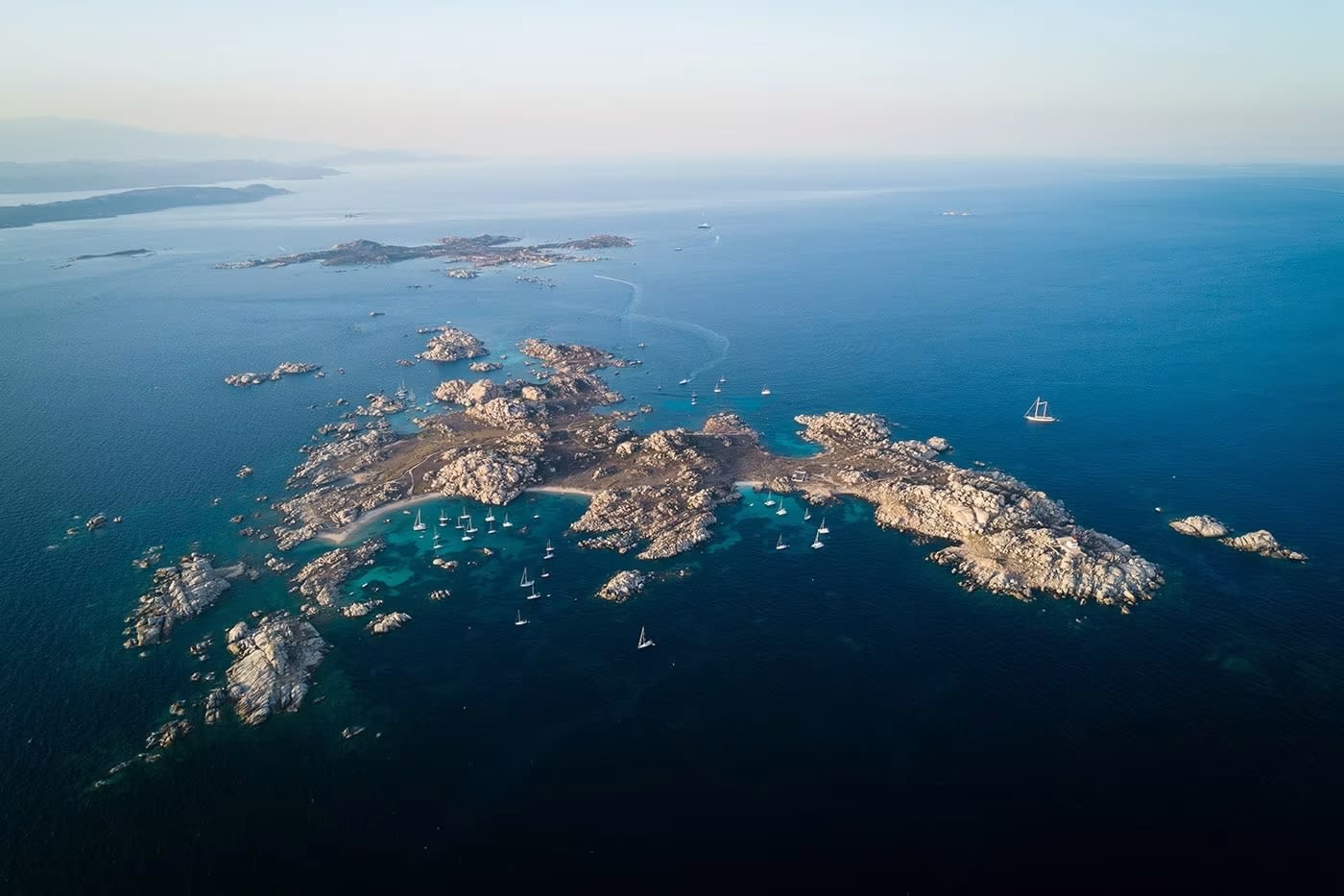 Archipel des Lavezzi, vue du ciel